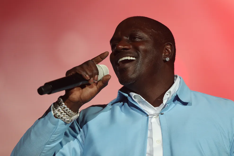 Akon Biography