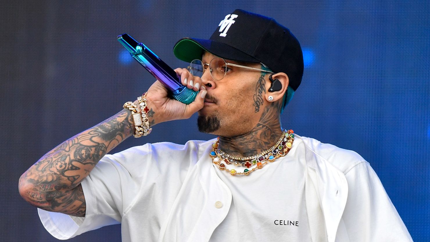 Chris Brown Biography